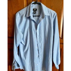 H&m button down shirt